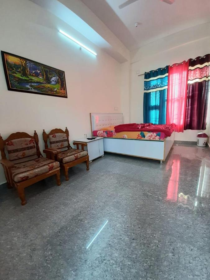 City Crown Guest House Sundarnagar Exteriér fotografie